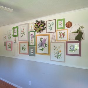 The Easiest Way to Hang A Gallery Wall
