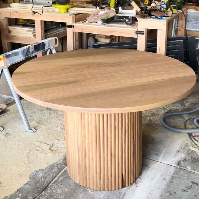 Dondra's Wood Table