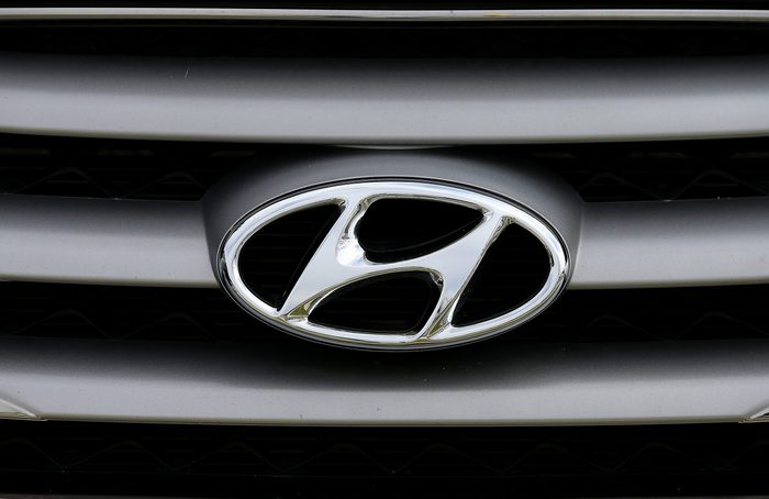 Hyundai Logo displayed in the grill of an undisclosed new Hyundai vehicle